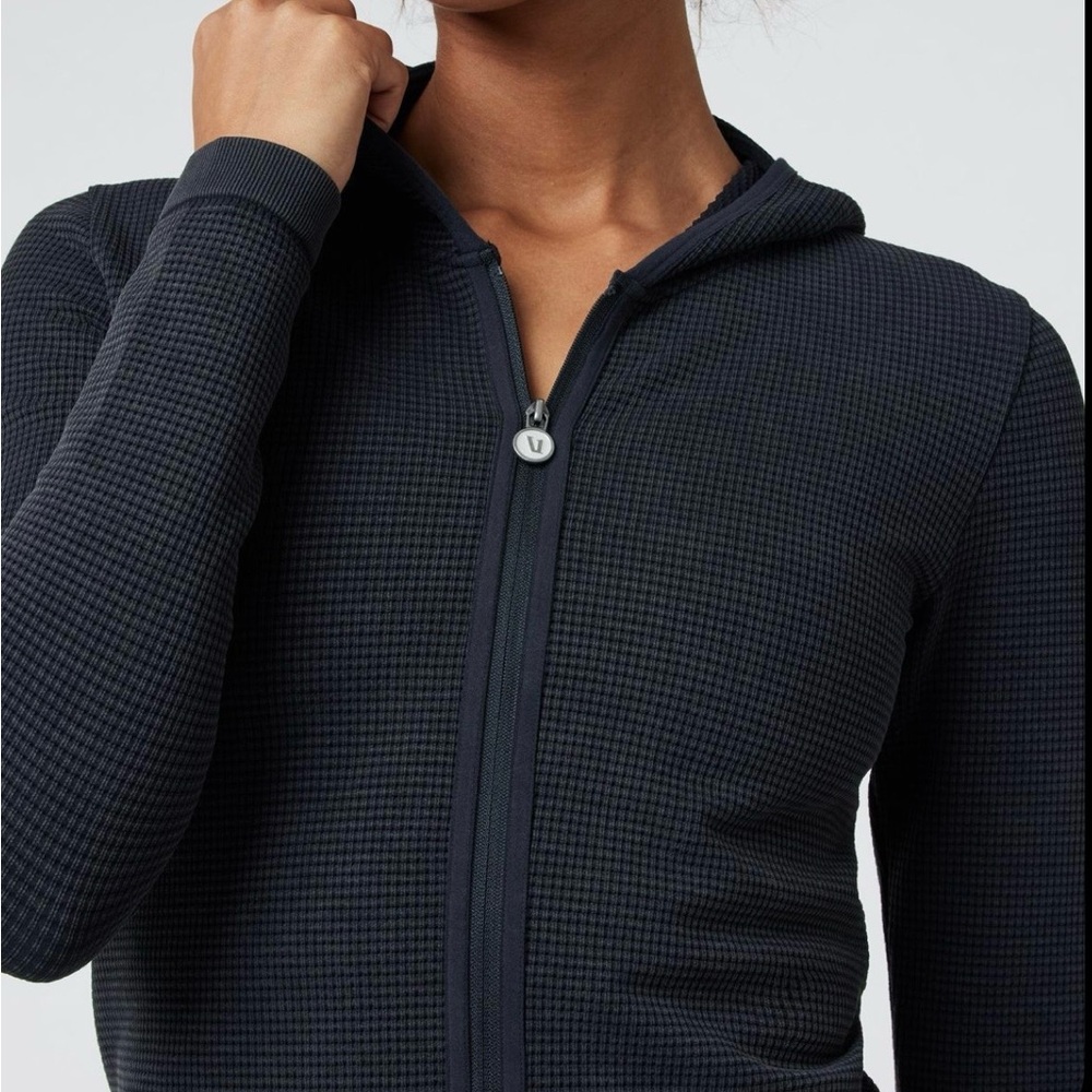 Vuori hoodie - Picture 2 of 5